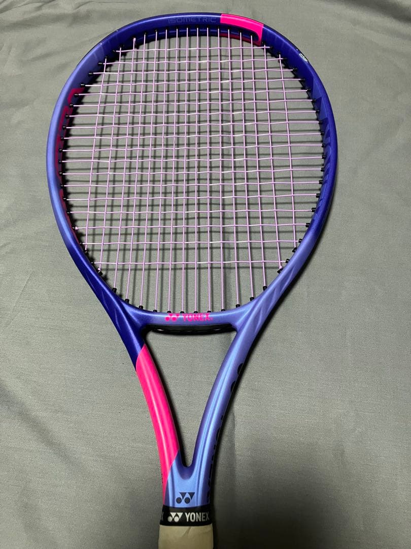 ヨネックス　YONEX Vコアゲーム VCORE GAME テニスラケット
