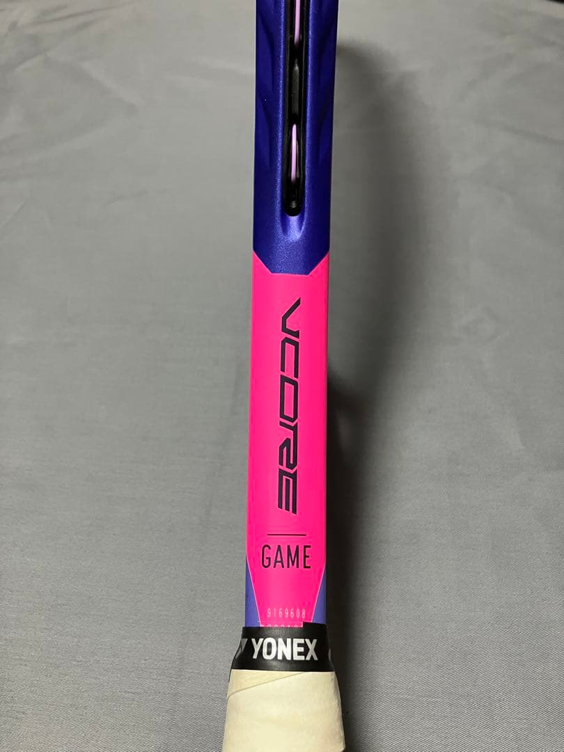 ヨネックス　YONEX Vコアゲーム VCORE GAME テニスラケット