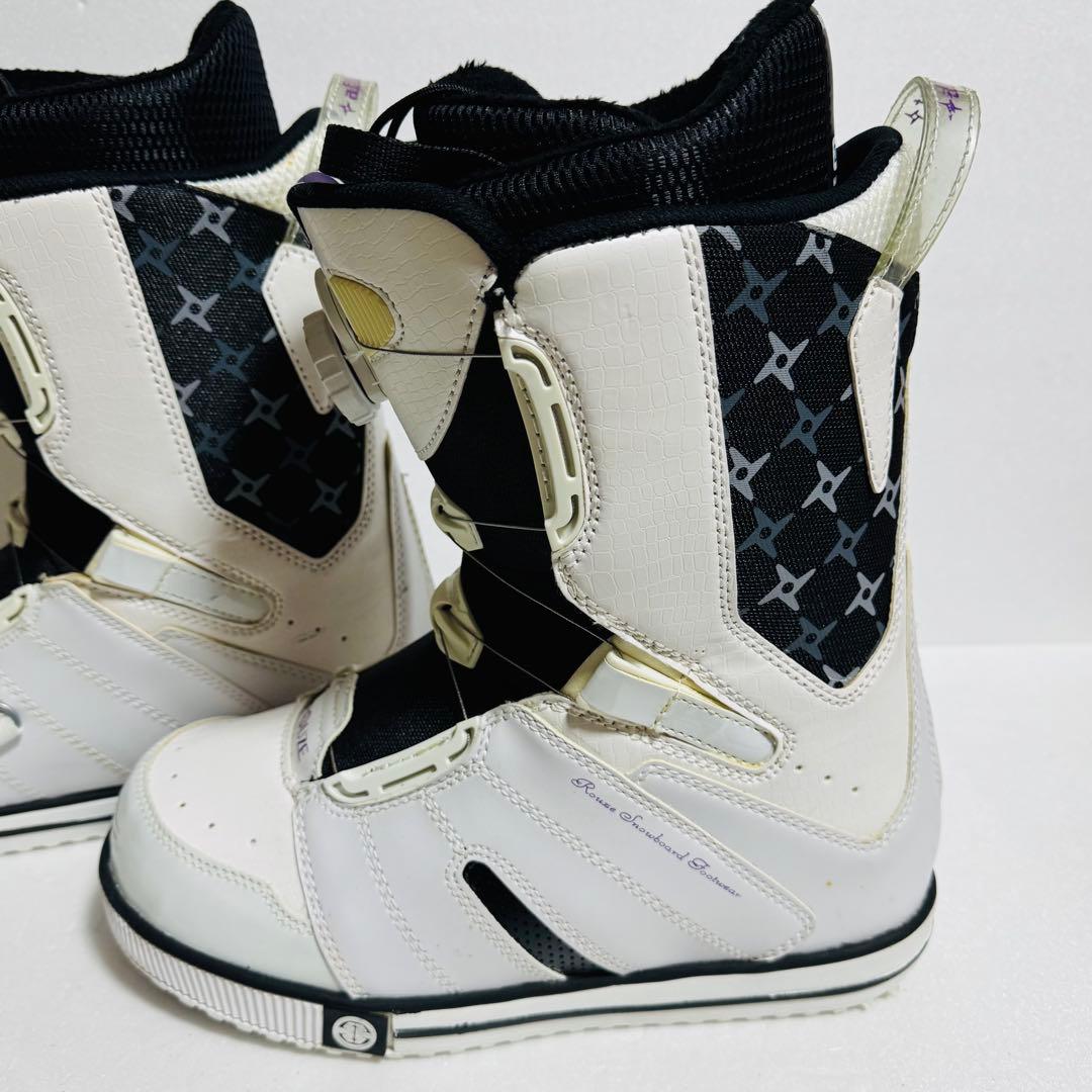 27.5cm ROUZE スノーボードブーツ ホワイト白色BoAボアダイヤル