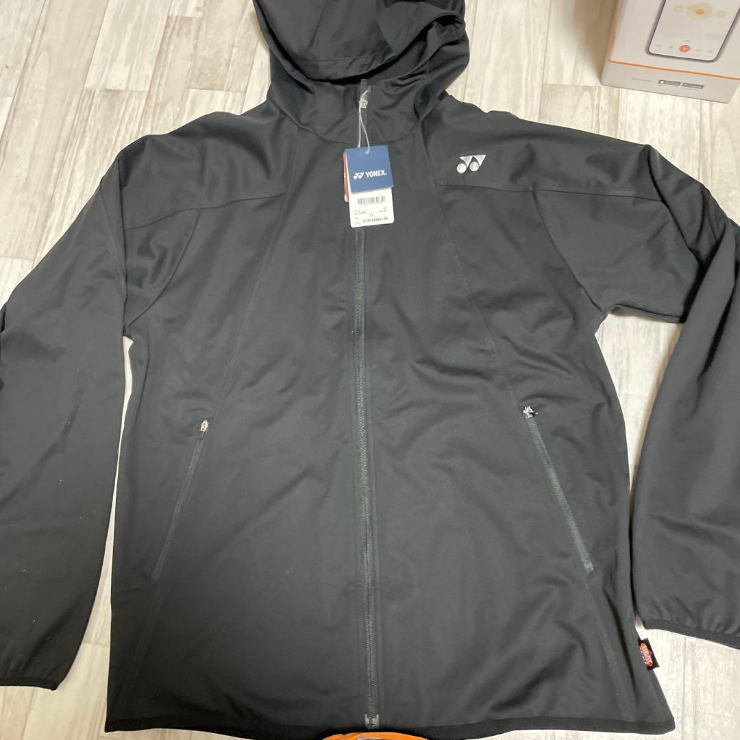 新品⭐︎ヨネックス ユニウォームアップパーカー　ヒートカプセルトリプルO