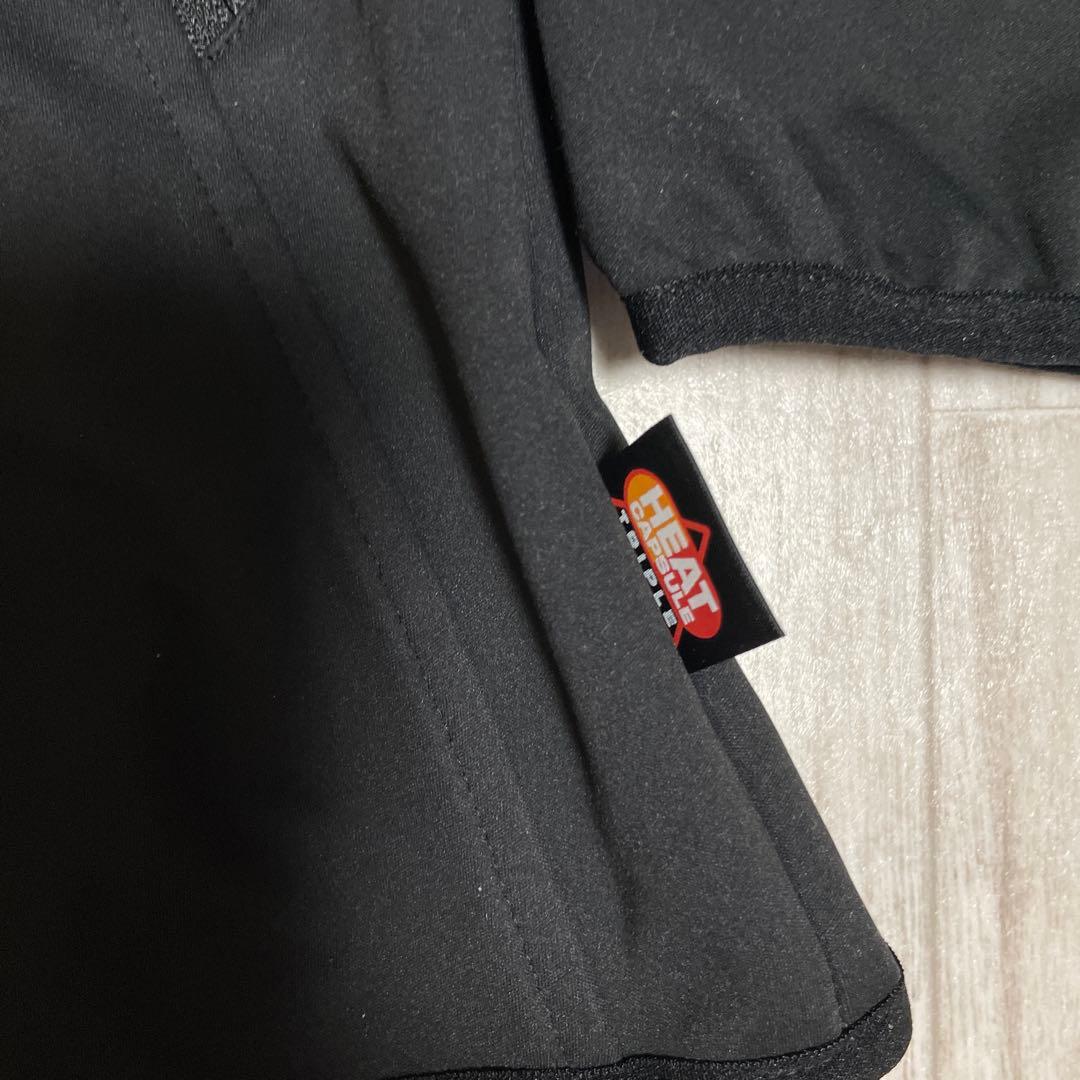 新品⭐︎ヨネックス ユニウォームアップパーカー　ヒートカプセルトリプルO