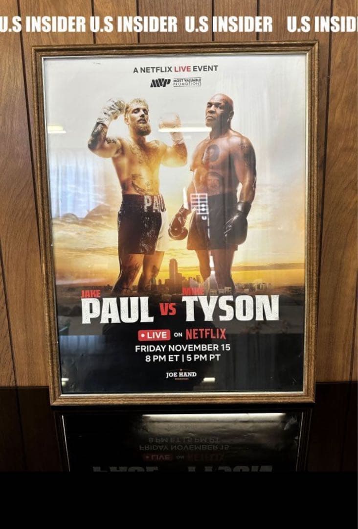 マイク・タイソン VSジェイク・ポール　2024年11月15日 公式試合ポスター