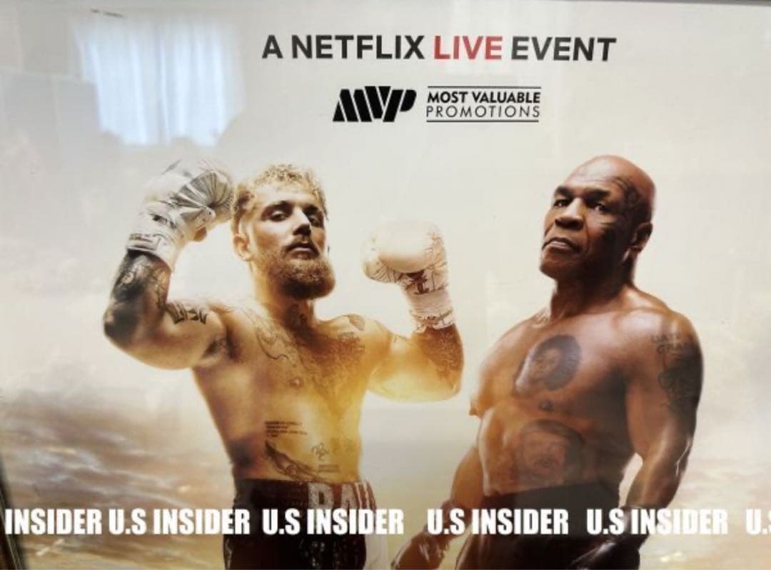 マイク・タイソン VSジェイク・ポール　2024年11月15日 公式試合ポスター