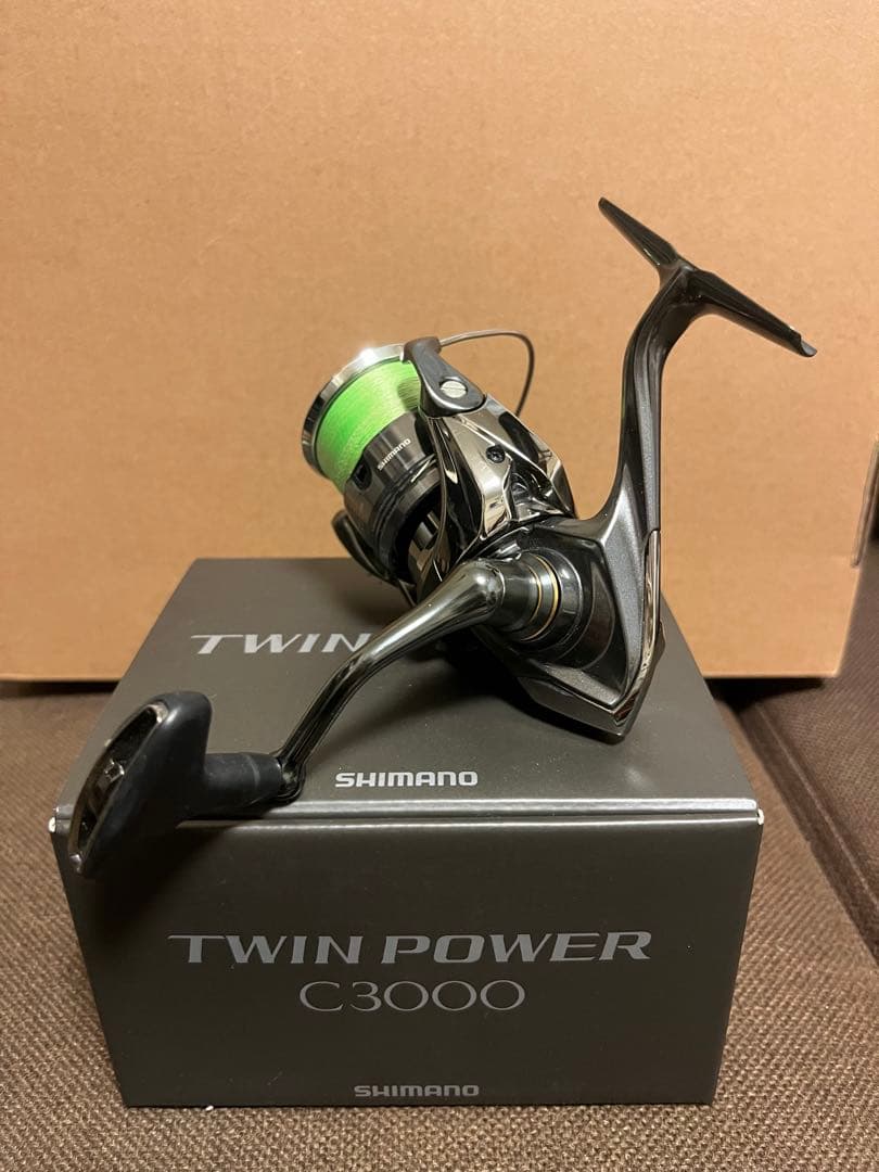 SHIMANO TWIN POWER C3000 スピニングリール