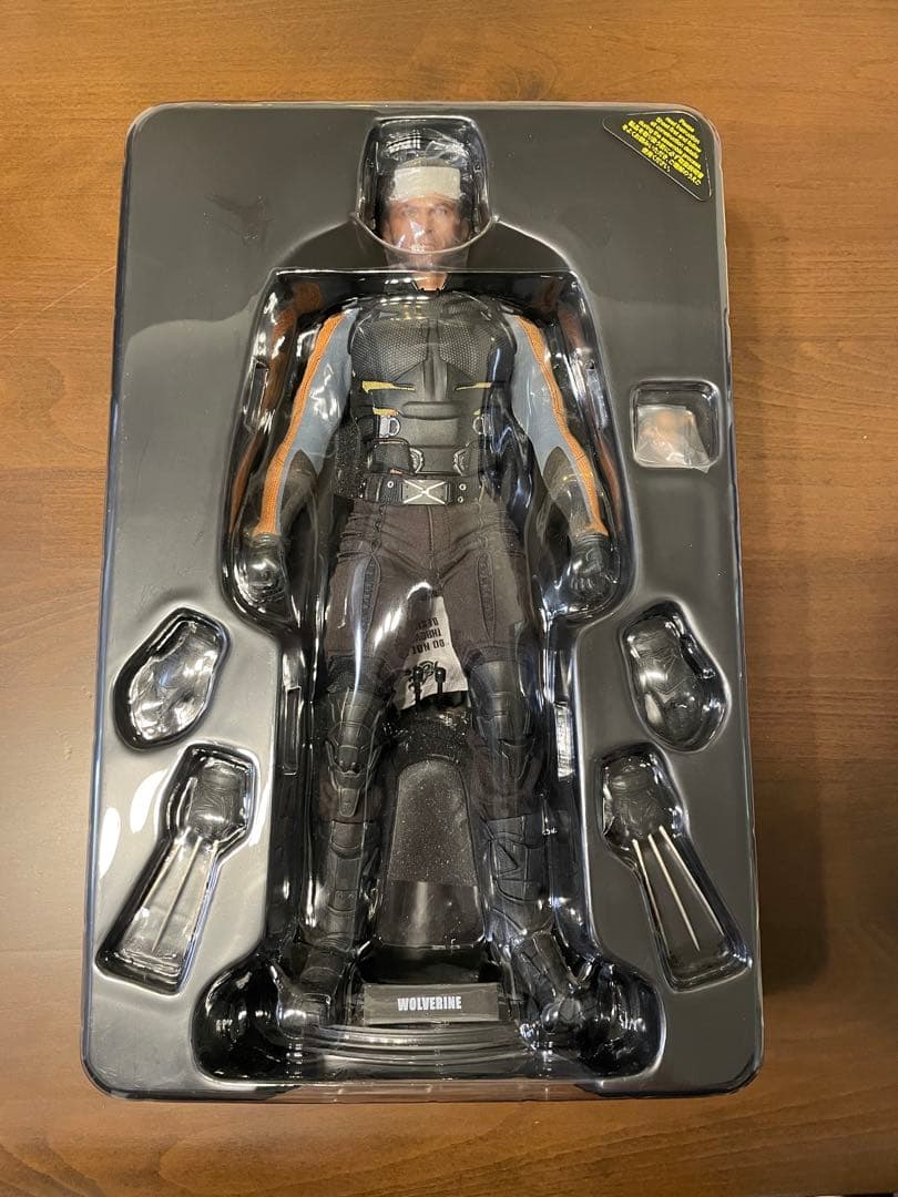 ホットトイズ X-MEN:フューチャー&パスト ウルヴァリン　センチネル頭部台座