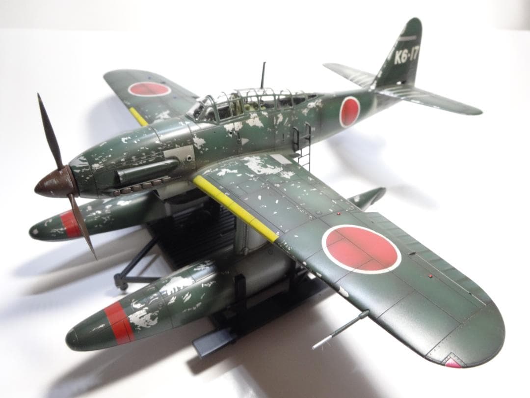 タミヤ1/48日本海軍攻撃機「晴嵐」完成品