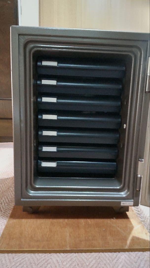 OBK Safe50 中型金庫 シルバー