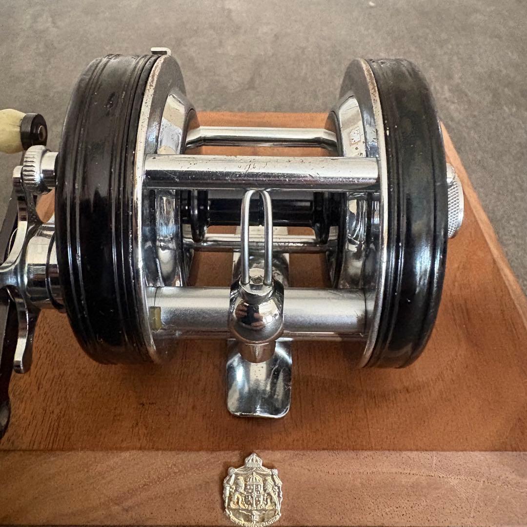 本日限定値下げ！超激レア！４ネジ ◆ アンバサダー 5000C ５桁FN