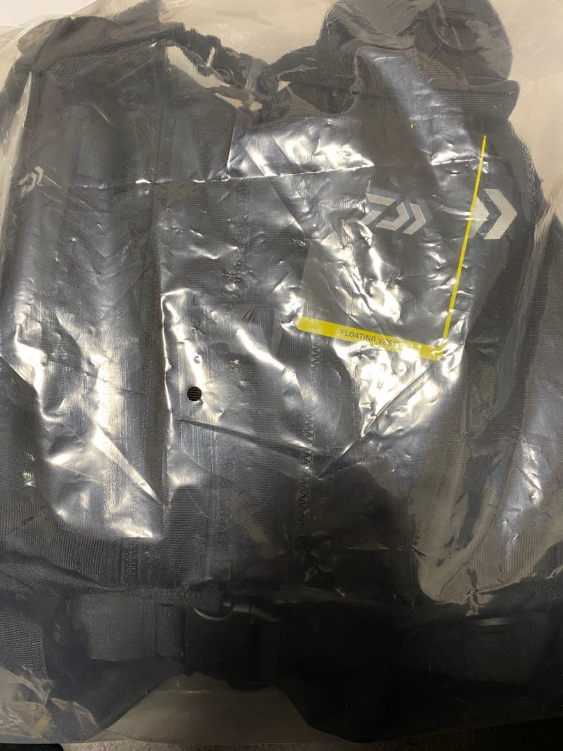 新品 ダイワ ライフジャケット DF-4023 タクティカルロックショアベスト