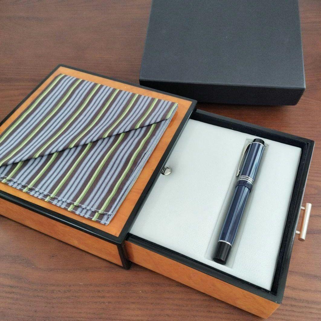 Parkerデュオフォールド・ピンストライプ 国内120本限定品・高級万年筆