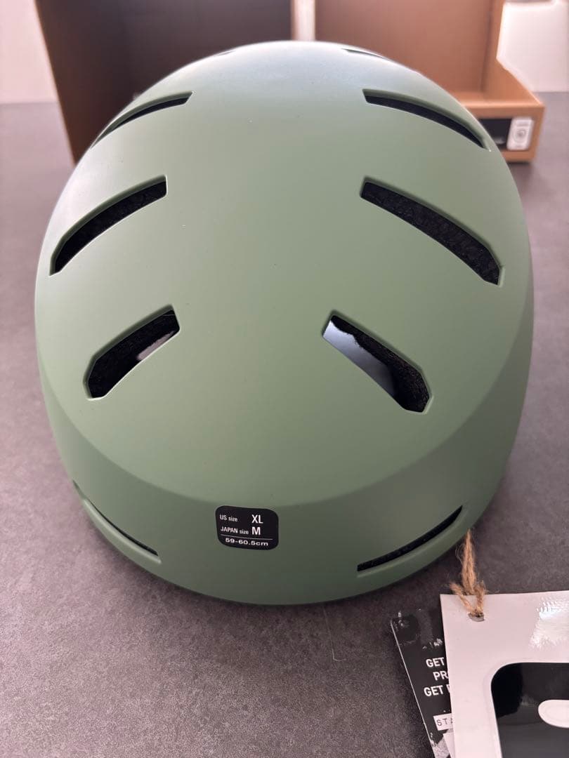 バーン bern ヘルメット MACON2.0