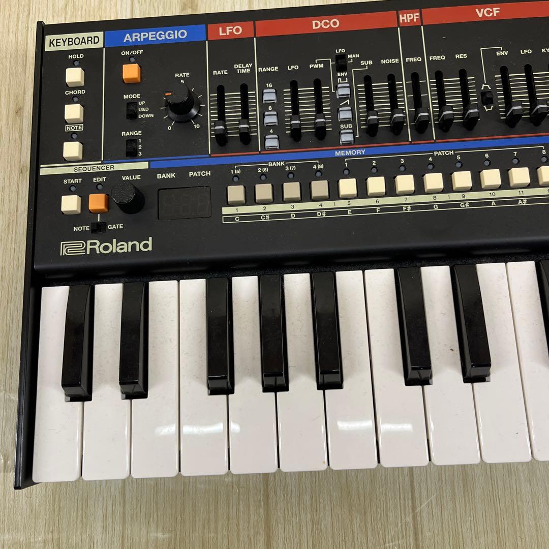 Roland JU-06A K-25m シンセサイザー