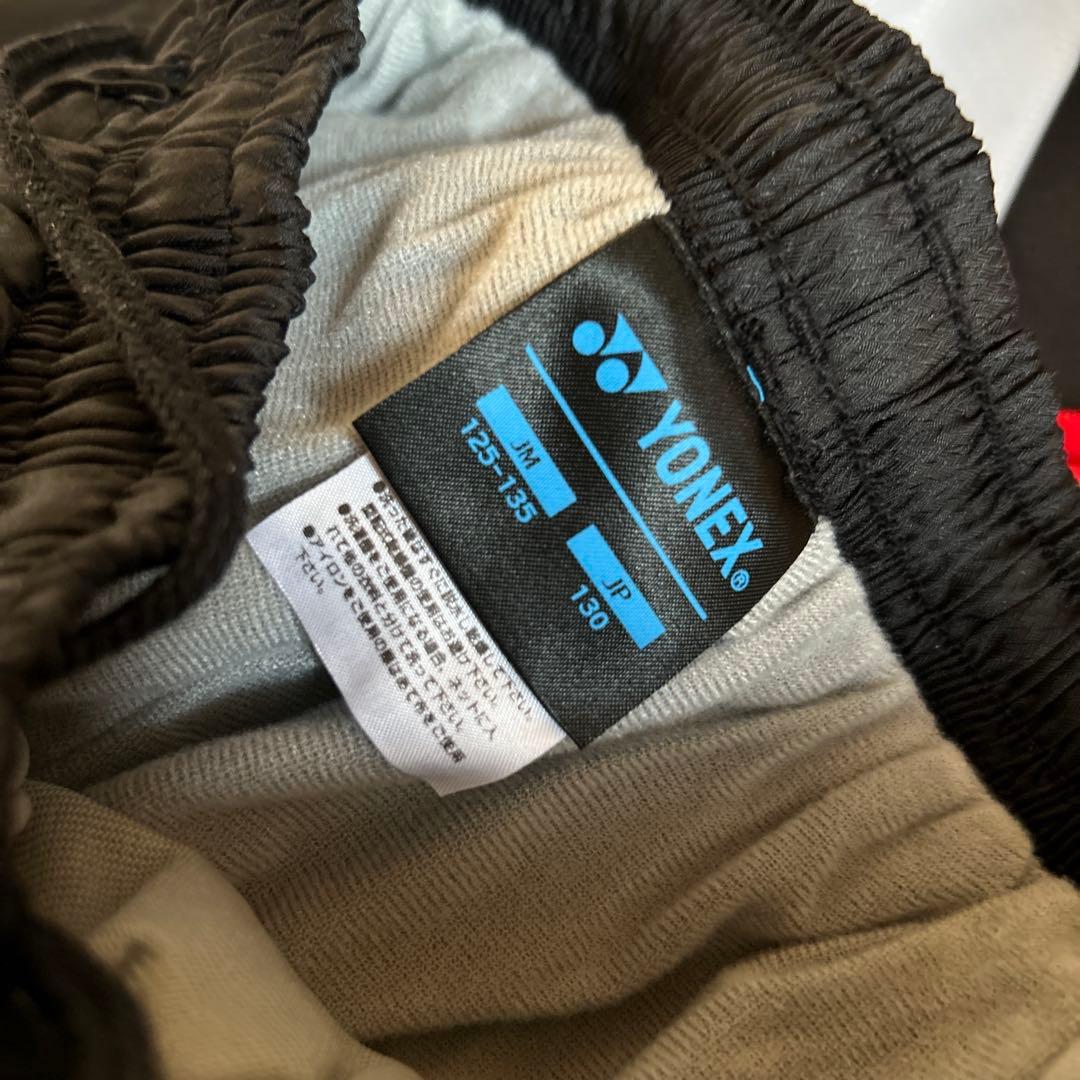 11/24までの出品ですYONEX 130cm ウィンドブレーカー上下　ピステ