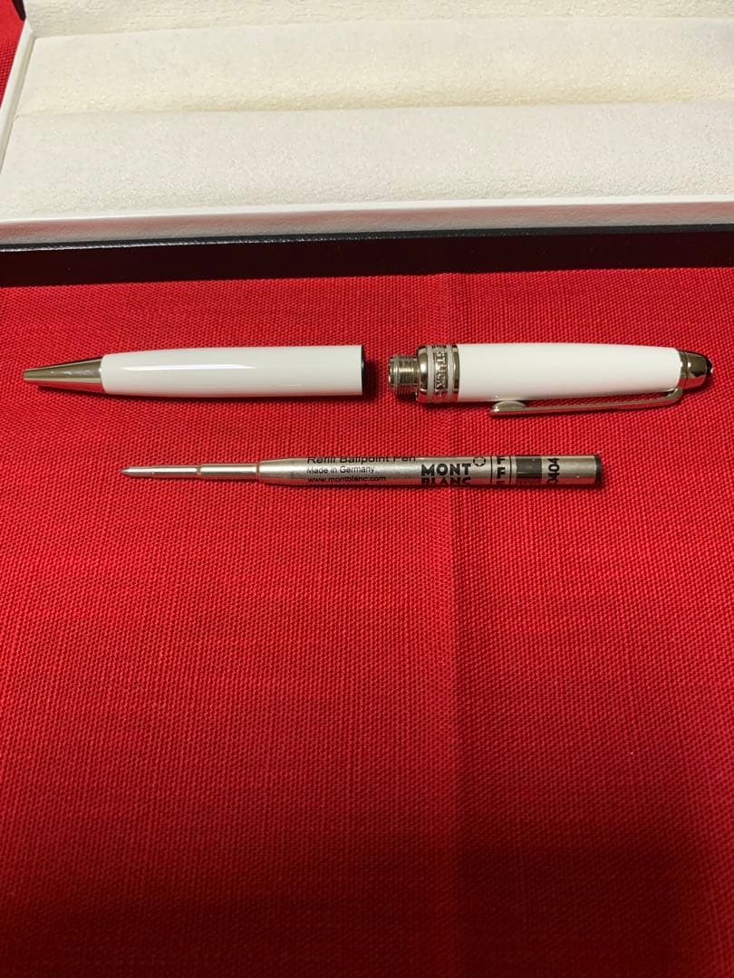 MONTBLANCマイスターシュテュック ホワイトソリテール