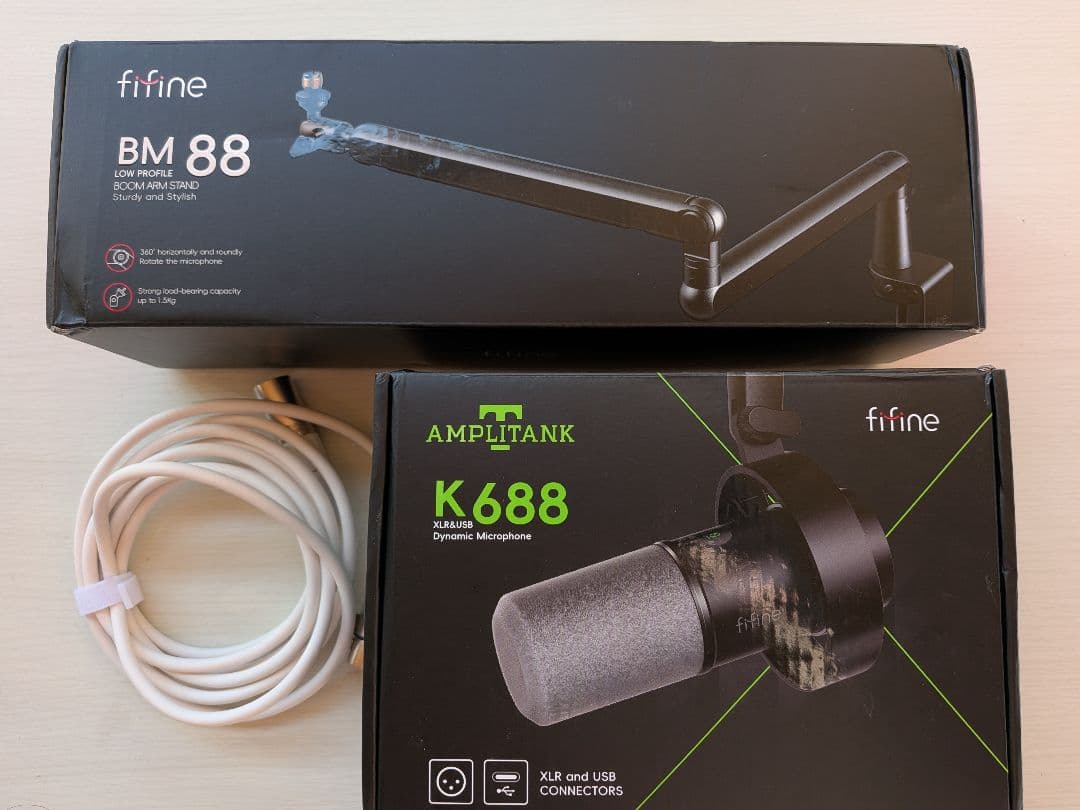 BM 88 K688 XLRケーブル ホワイト ダイナミックマイクセット