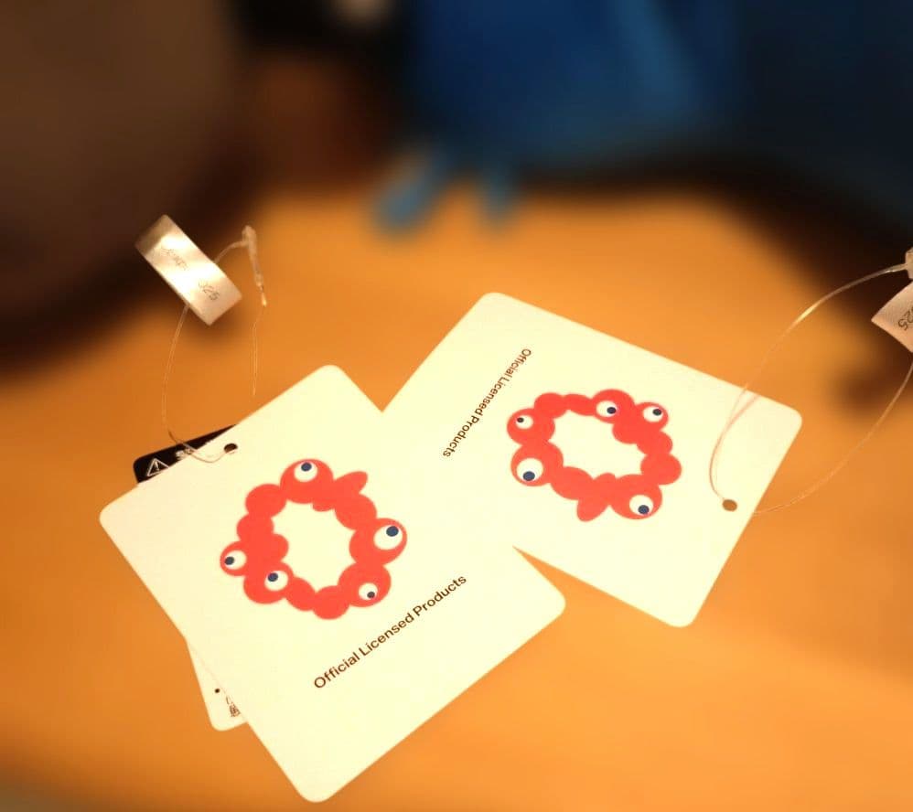 ミャクミャク　黒ミャクミャク　Lサイズぬいぐるみ　マイドオオキニ缶　壺　タオル