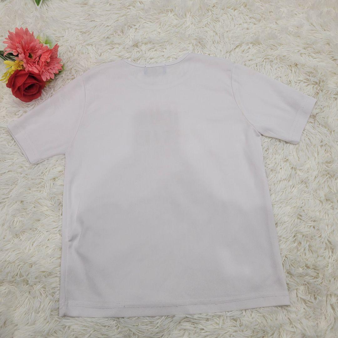 FENDI　フェンディ　ロゴ　立体　Tシャツ　半袖　ポロシャツ　さらっと　春夏に