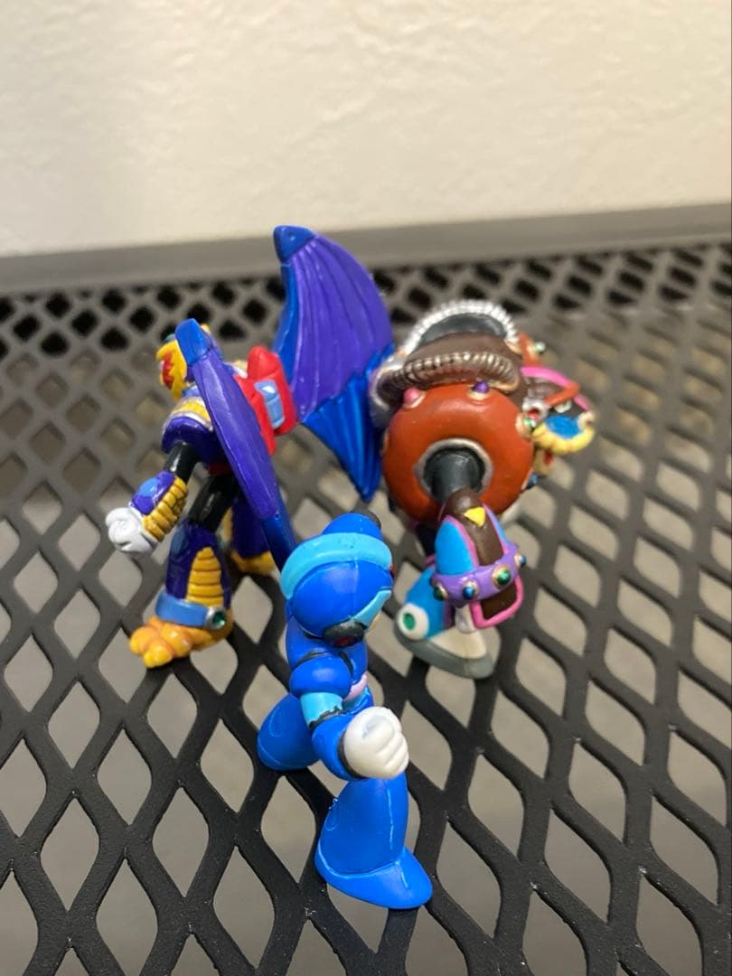 ロックマンx 消しゴム　フィギュア　塗装✴︎ リペイント　エックス