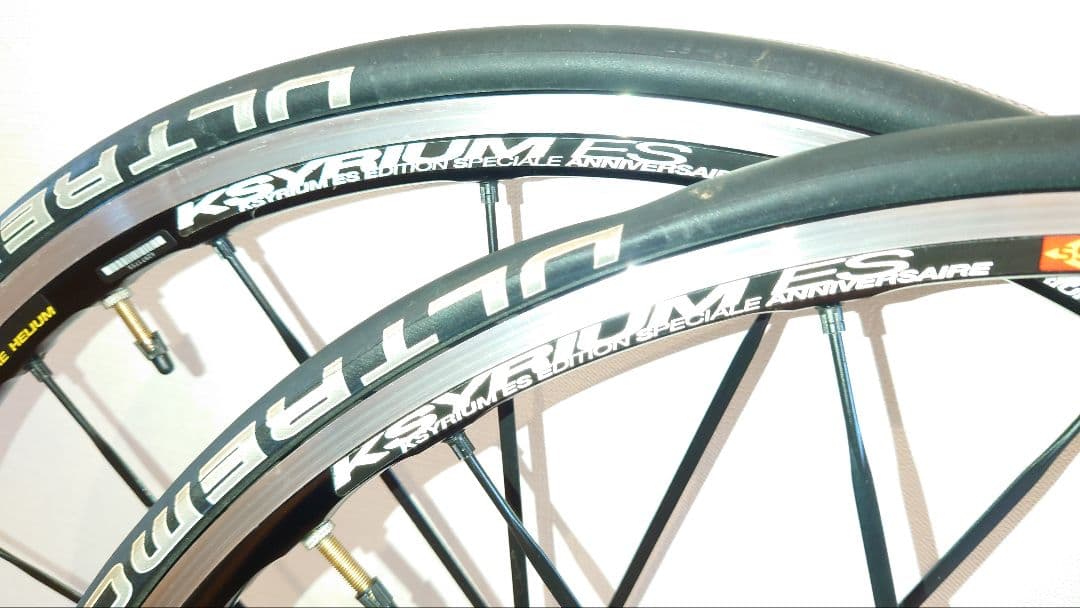 MAVIC KSYRIUM ES 赤ハブ シマノフリー ホイールセット