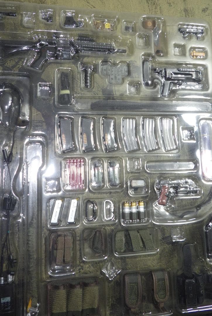 DAMTOYS　DELTA FORCE　78009