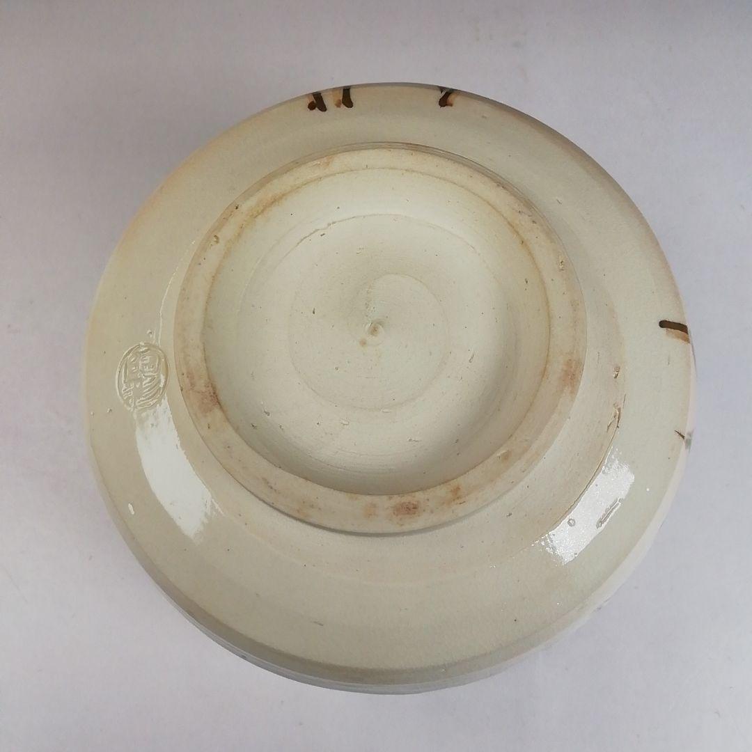 Ｔ９８０　茶碗　『色絵　雪笹』『中村陶彩 造』　共箱　抹茶碗　茶道具