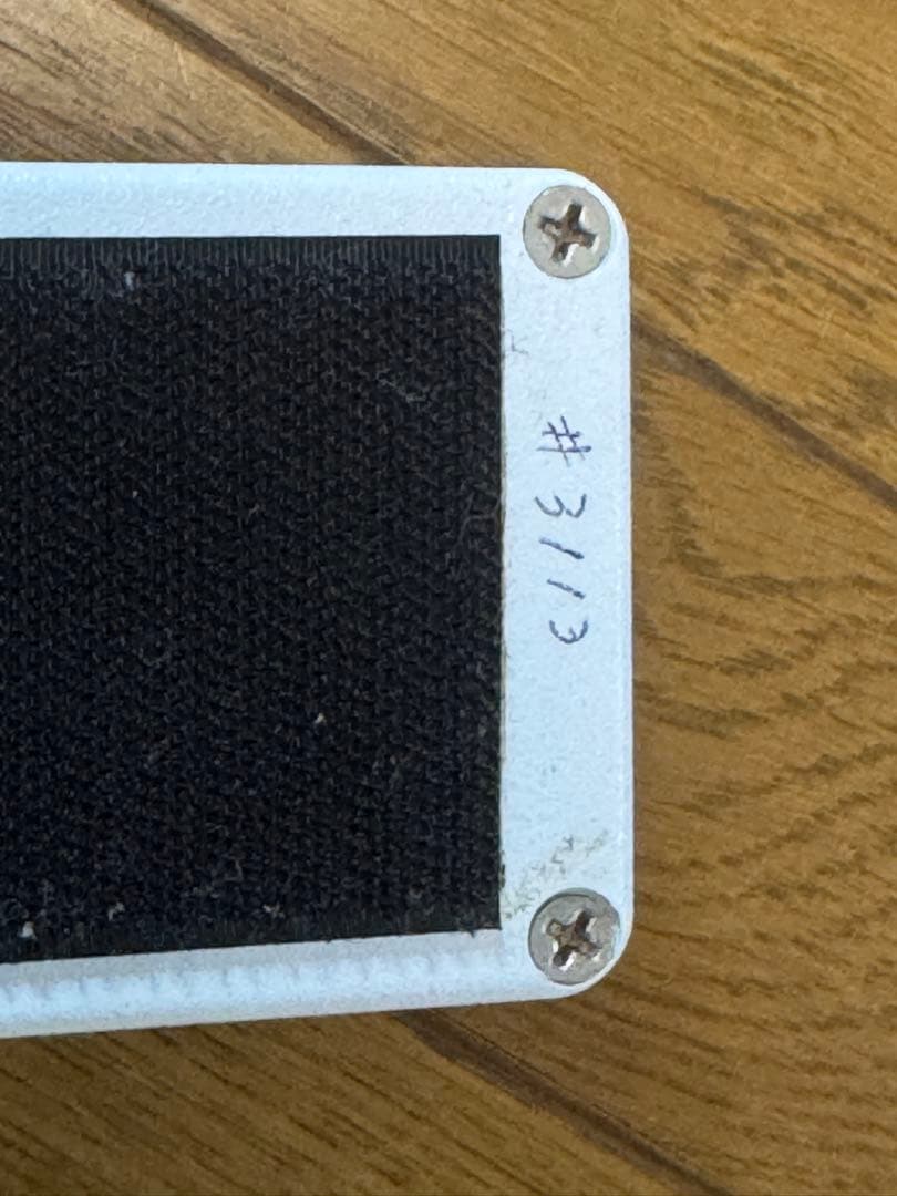 214 xotic RC-Booster 手書きシリアルナンバー