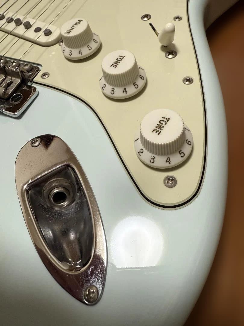 B*Q様 Fender 60s Stratocaster フェンダーストラトキャ