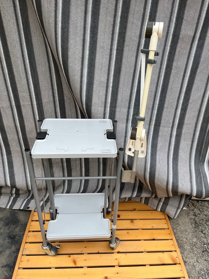FUKUDA 医療機器　折りたたみワゴン