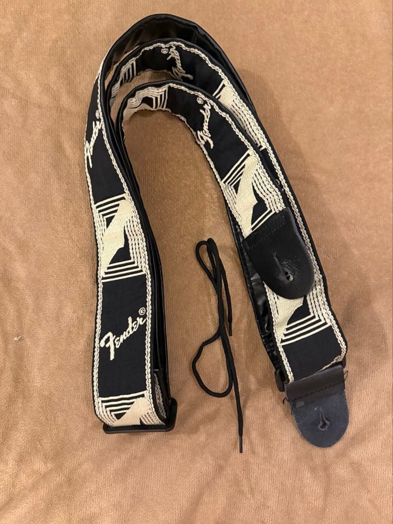 Fender Japan Stratocaster 2014年製　ストラト