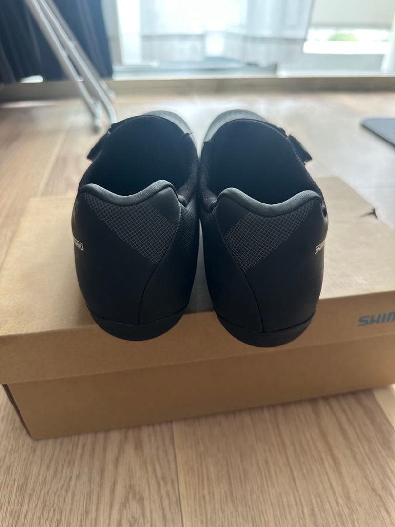 Shimano RC3 SH-RC300 WIDE 43サイズ