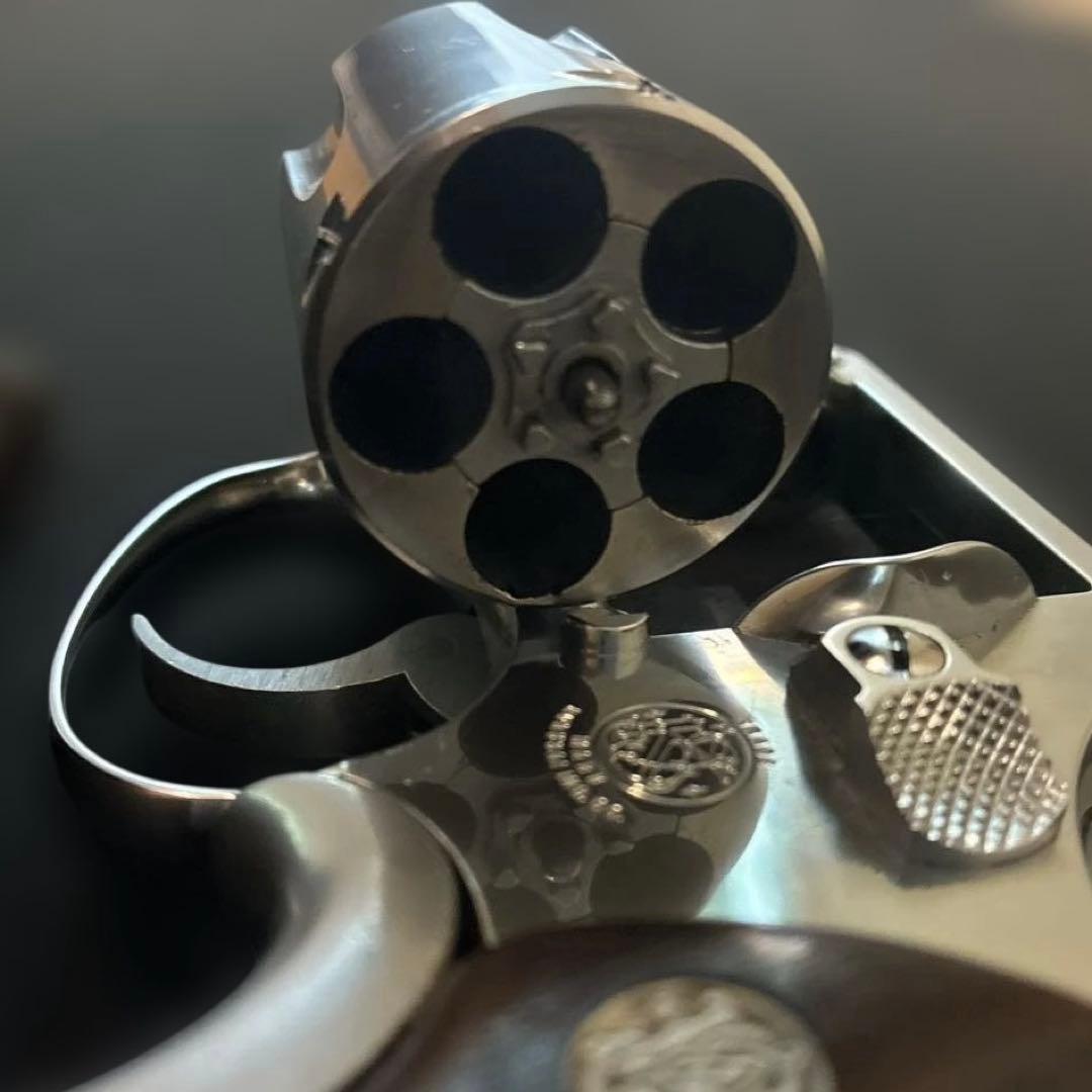 ま*ん様 モデルガン　スミス&ウェッソン チーフスペシャル 木製グリップ