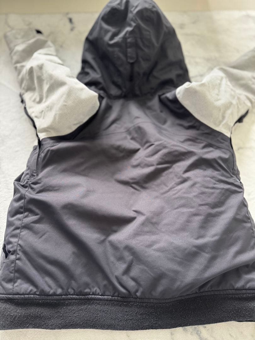 美品Burton子どもスノーボードウェアキッズSセットアップ120130140