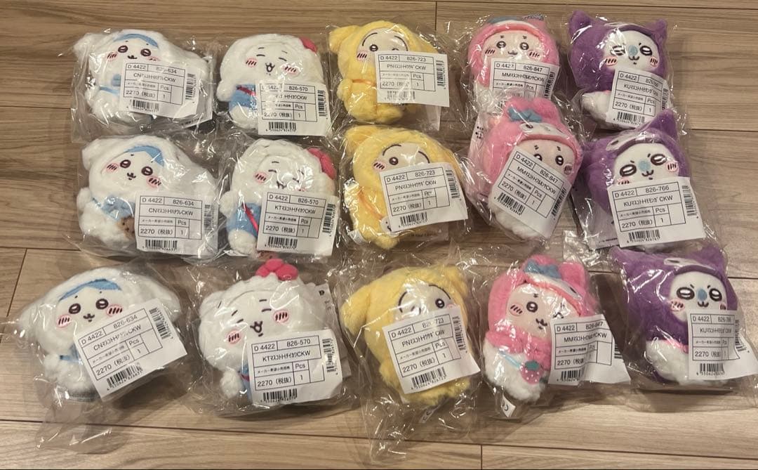 ちいかわ×サンリオ キャラクターズ マスコットホルダー　コンプリート×3