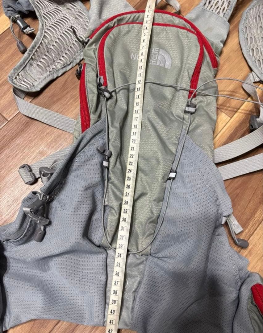 THE NORTH FACE ハイドレーションパック グレー　バックパック