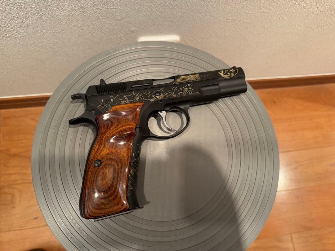 【希少】KSC Cz75 シリーズ ガス