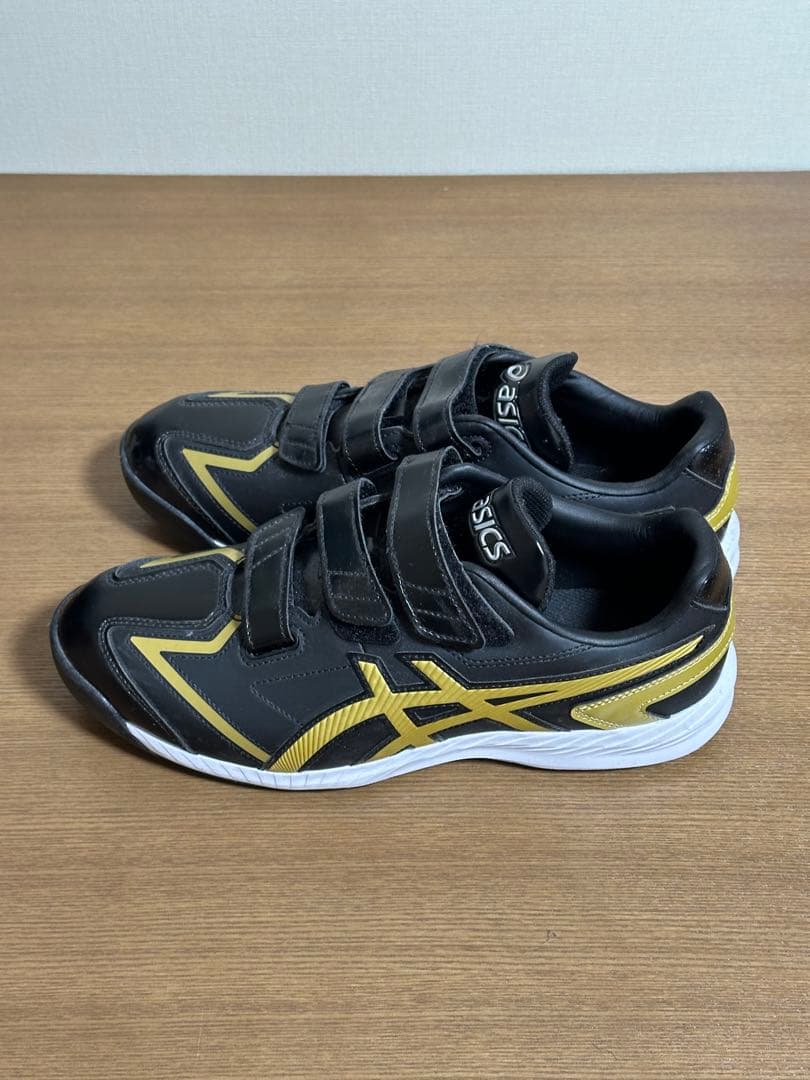ASICS トレーニングシューズ ブラック/ゴールド 28.0㎝