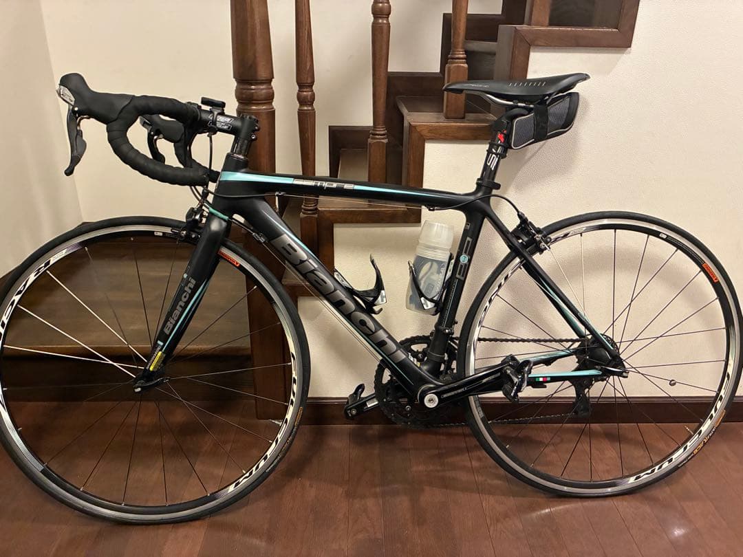 ビアンキ SEMPRE 105 フルカーボン ロードバイク