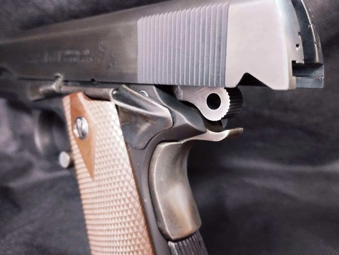 WA コルトコンバットコマンダーカスタム品　ガスブロ