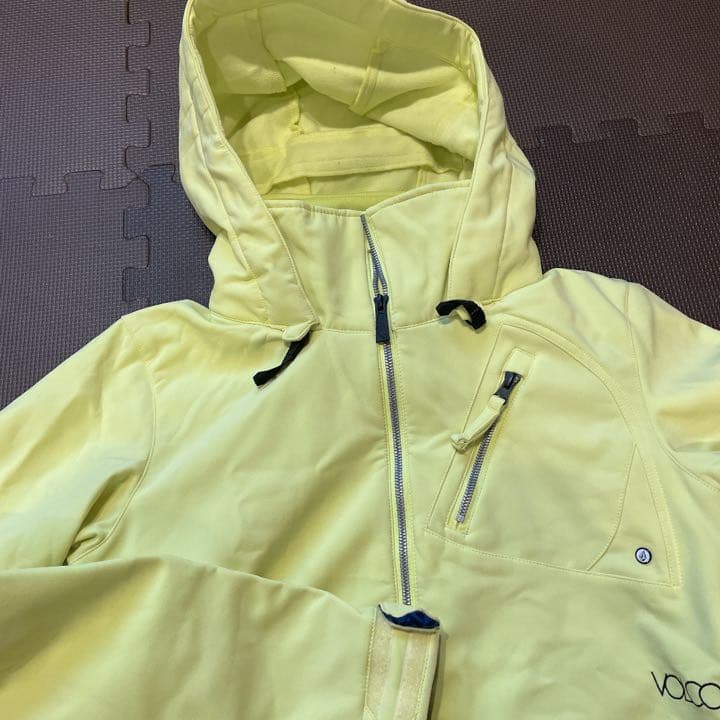 VOLCOM スキースノボウェア　上着のみ