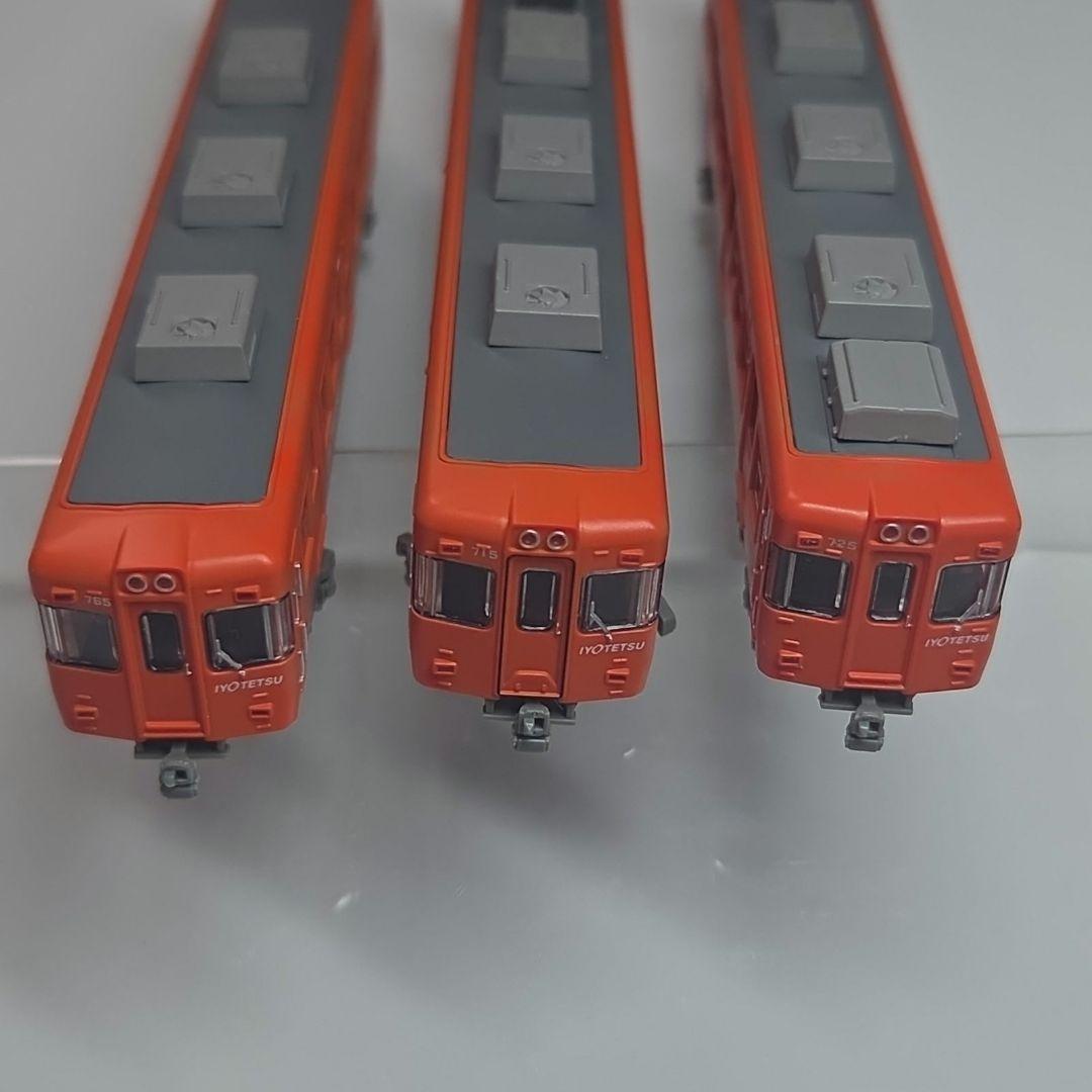 鉄コレ 伊予鉄道700系新塗装