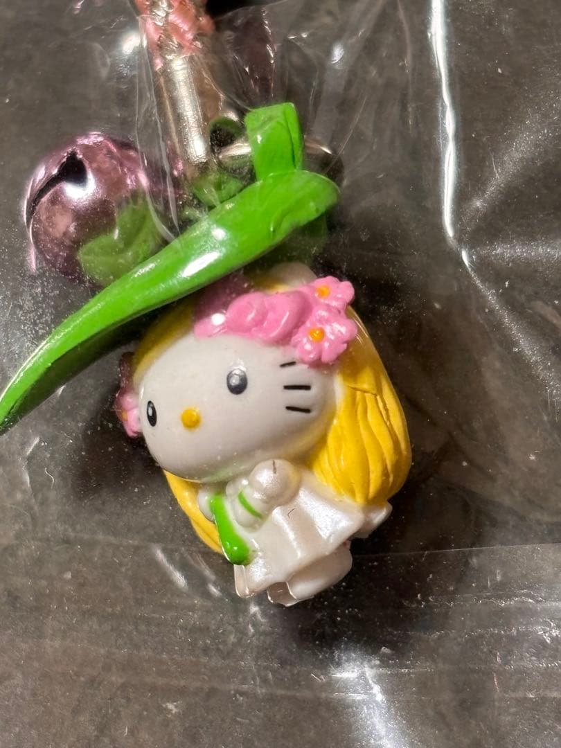 激レア❣️未使用未開封❗️ハローキティストラップ ハチミツとクローバー2006