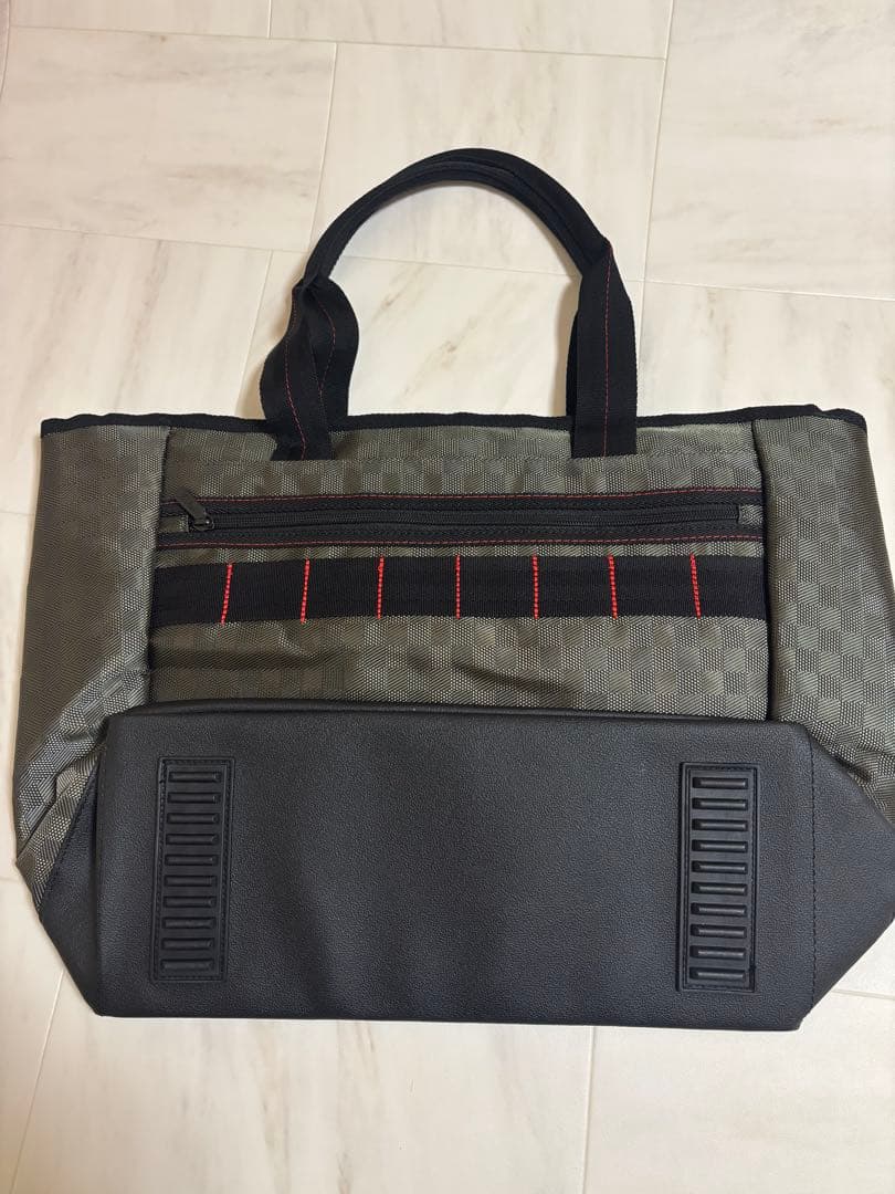 タイトリスト　ゴルフ　タグ付き未使用シティアクティブトートバッグ AJBT02