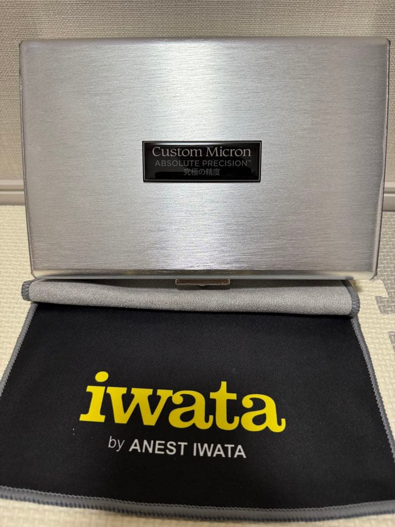 アネスト岩田 Custom Micron CM-C2