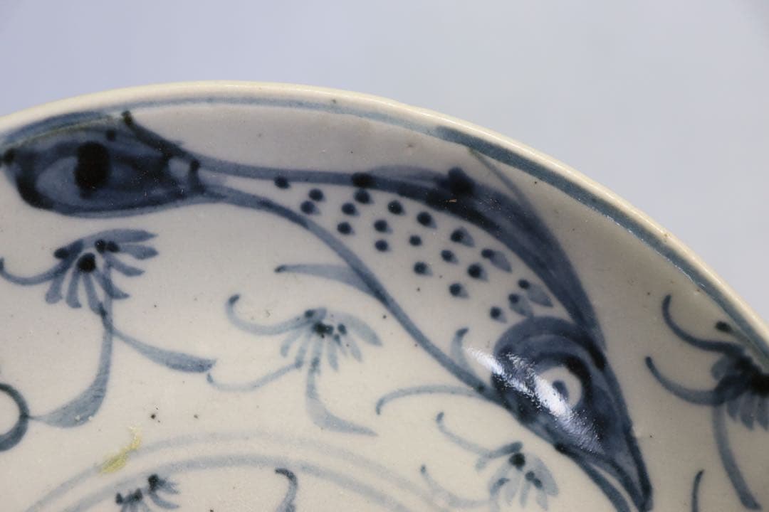 中国　清朝期　染付魚藻紋大皿　送料込み0930