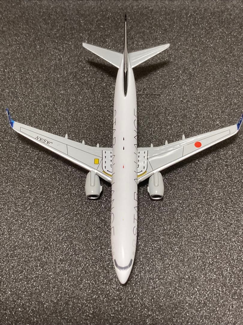 ANA B737-800 スターアライアンス塗装 1/400 JA51AN