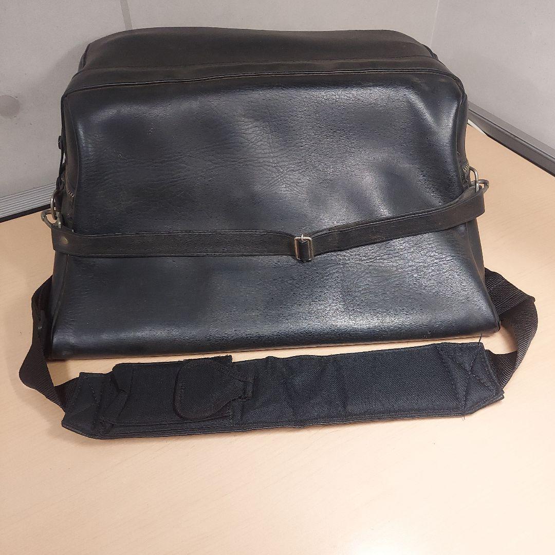 EXCELSIORイタリア製 アコーディオン　型番は不明