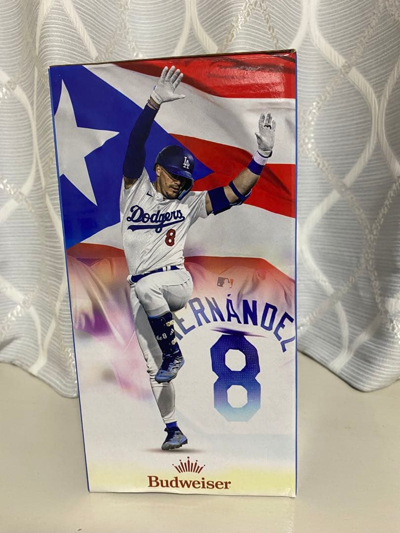 【予約有】ロサンゼルス・ドジャース キケヘルナンデス ボブルヘッドフィギュア