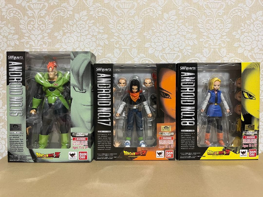 S.H.Figuarts ドラゴンボール　人造人間 16号 17号 18号