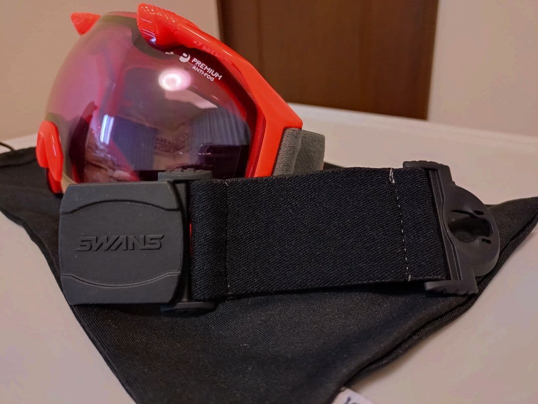 SWANS C2N スノーゴーグル 調光レンズ