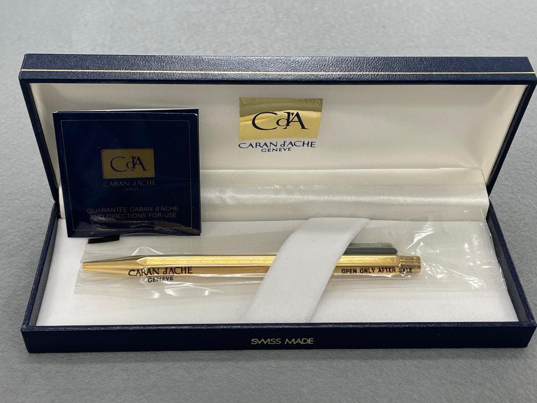 【未使用】CARAN D'ACHE　カランダッシュ　エクリドール　ボールペン